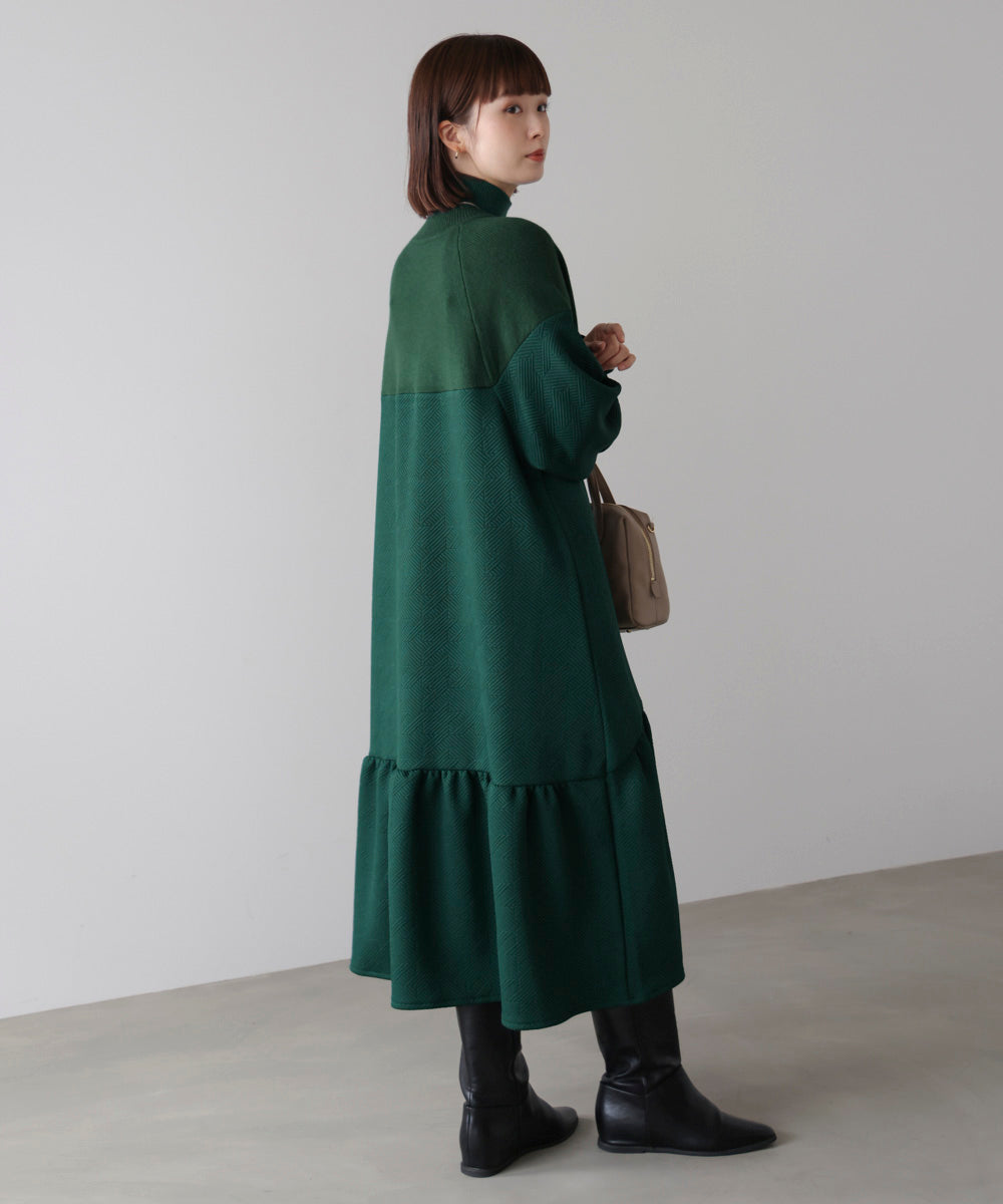 膨れジャガード異素材ニットワンピース