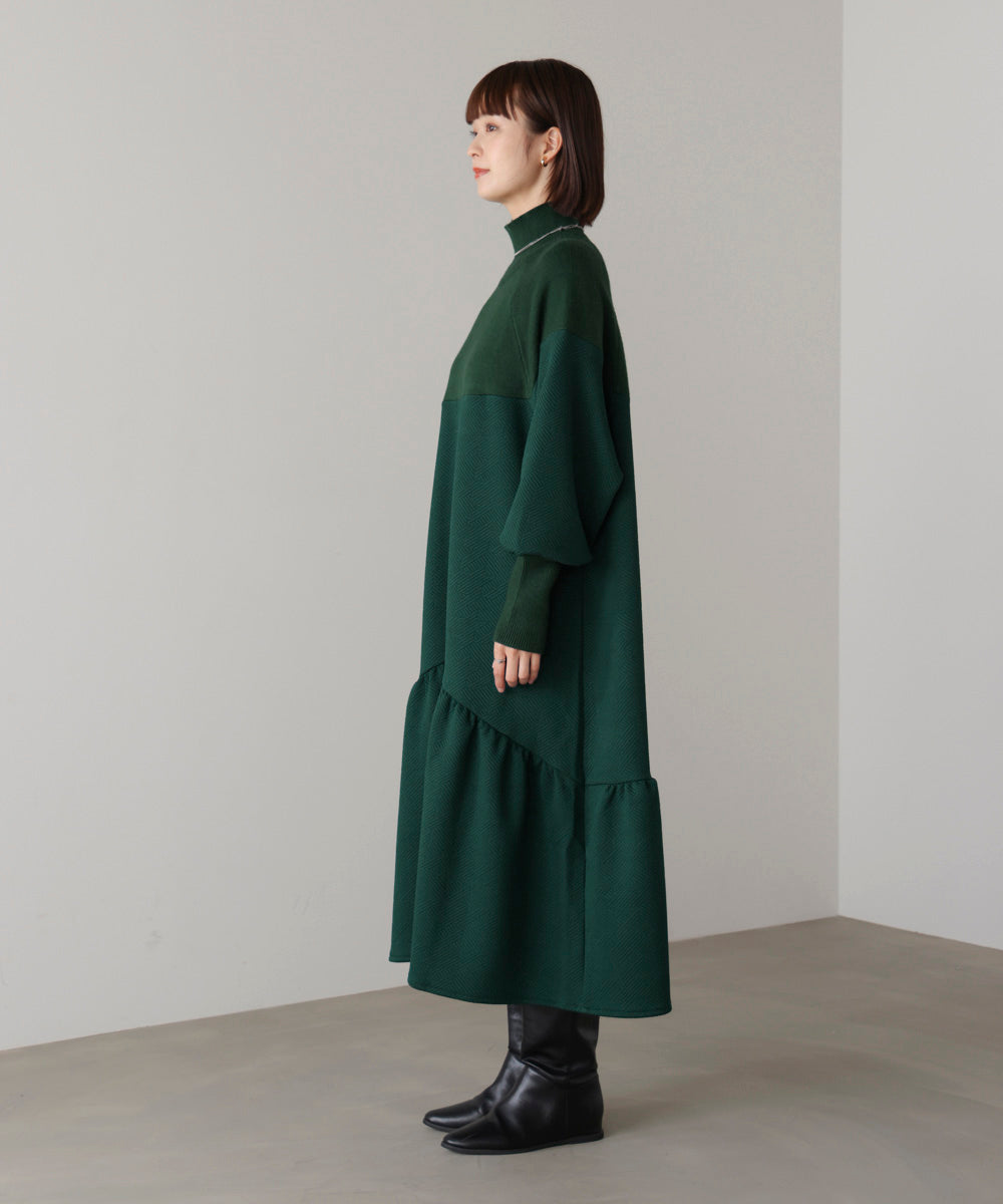 膨れジャガード異素材ニットワンピース