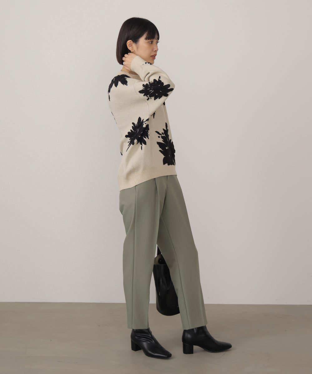フラワージャガード柄ニットプルオーバー
