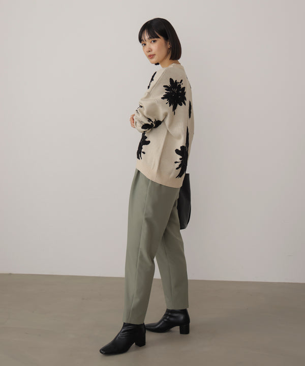 フラワージャガード柄ニットプルオーバー