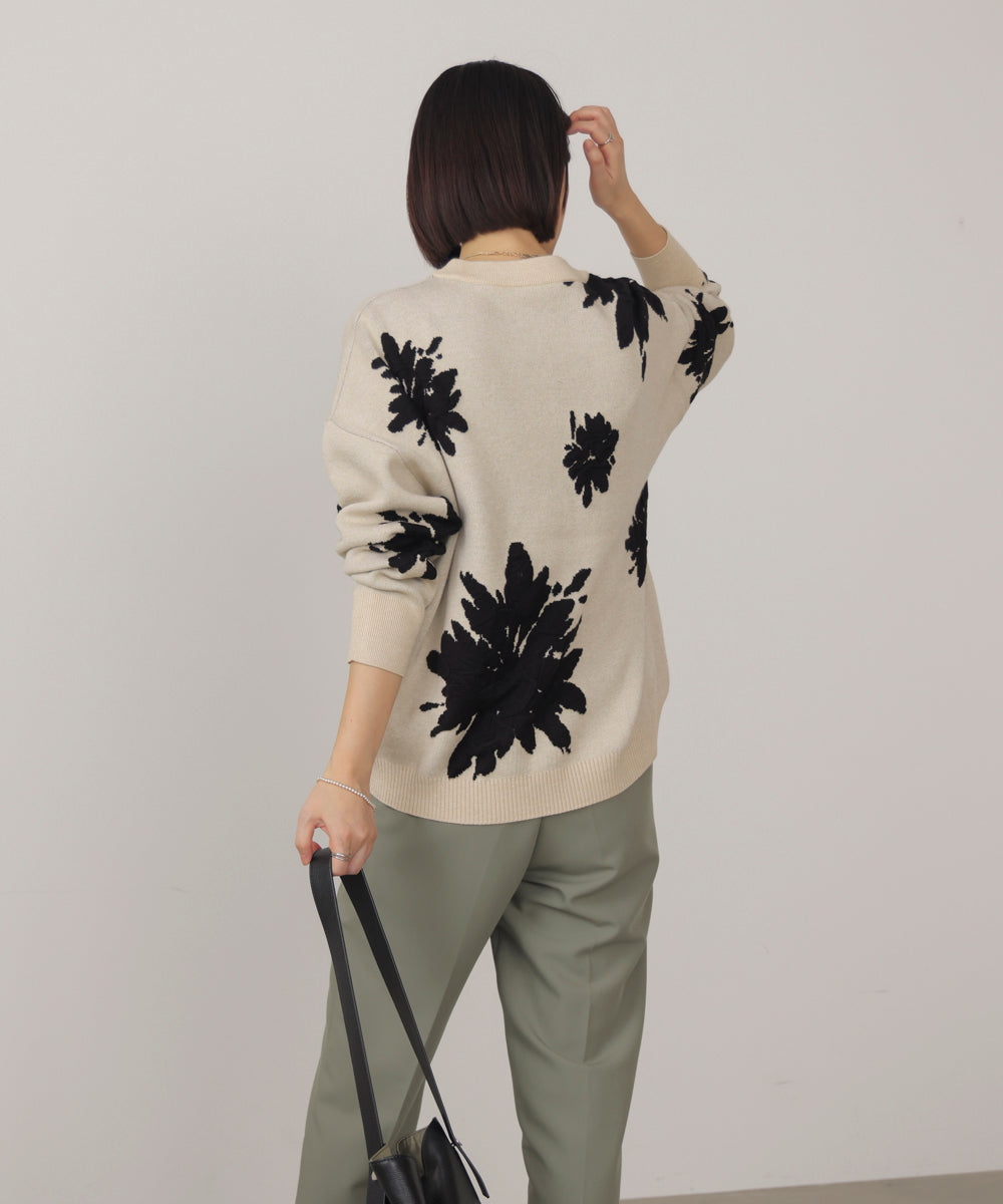 フラワージャガード柄ニットプルオーバー