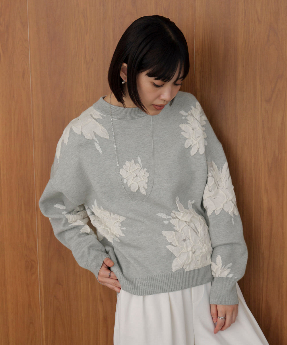 フラワージャガード柄ニットプルオーバー