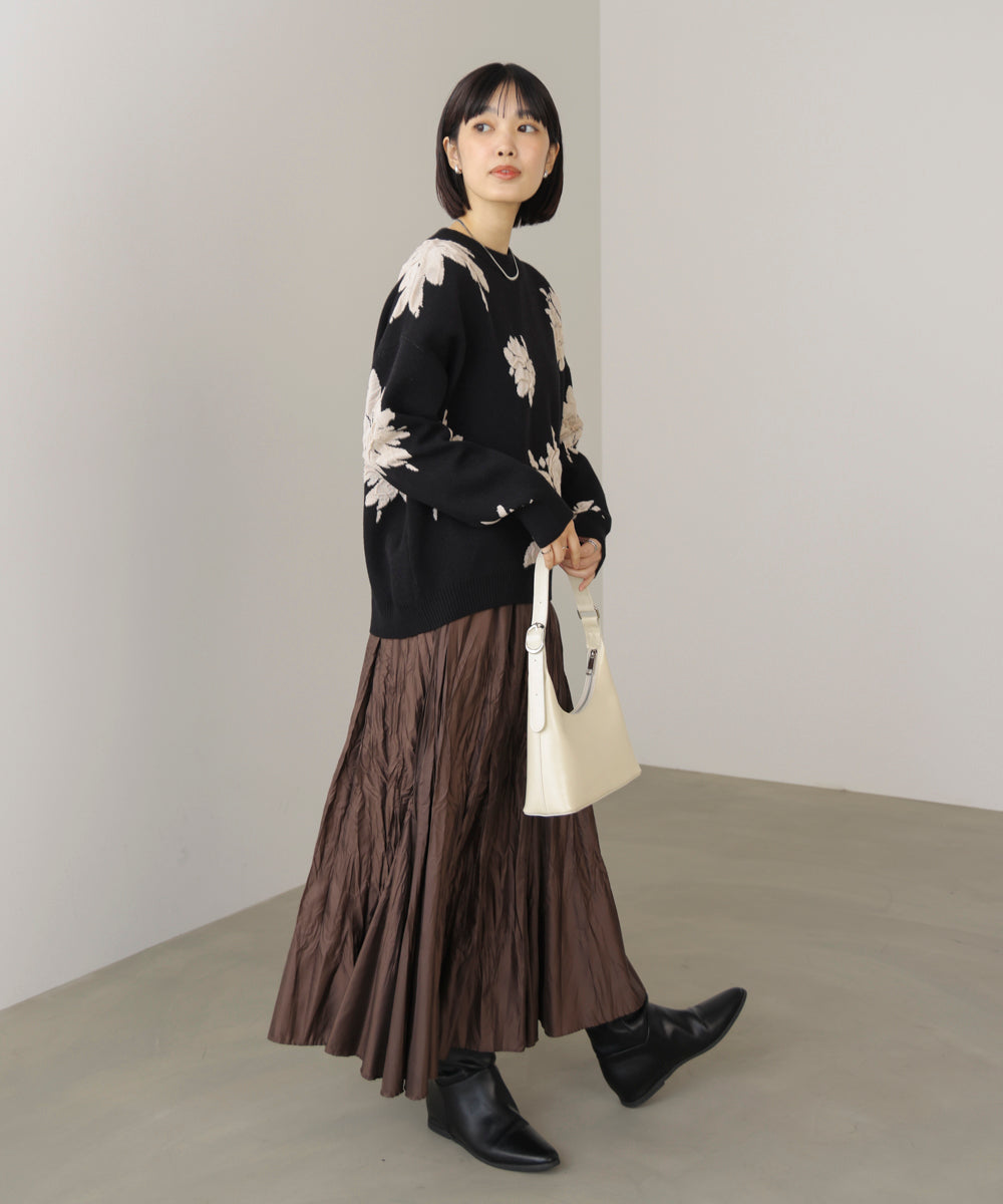フラワージャガード柄ニットプルオーバー