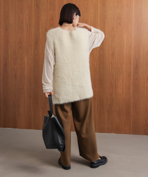 ソウバリシャギーニットベスト