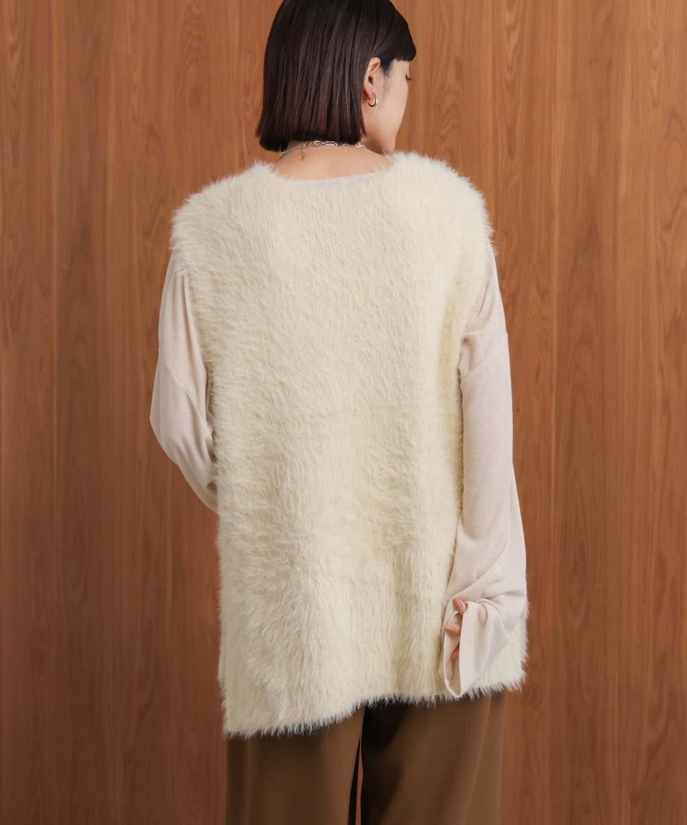 ソウバリシャギーニットベスト