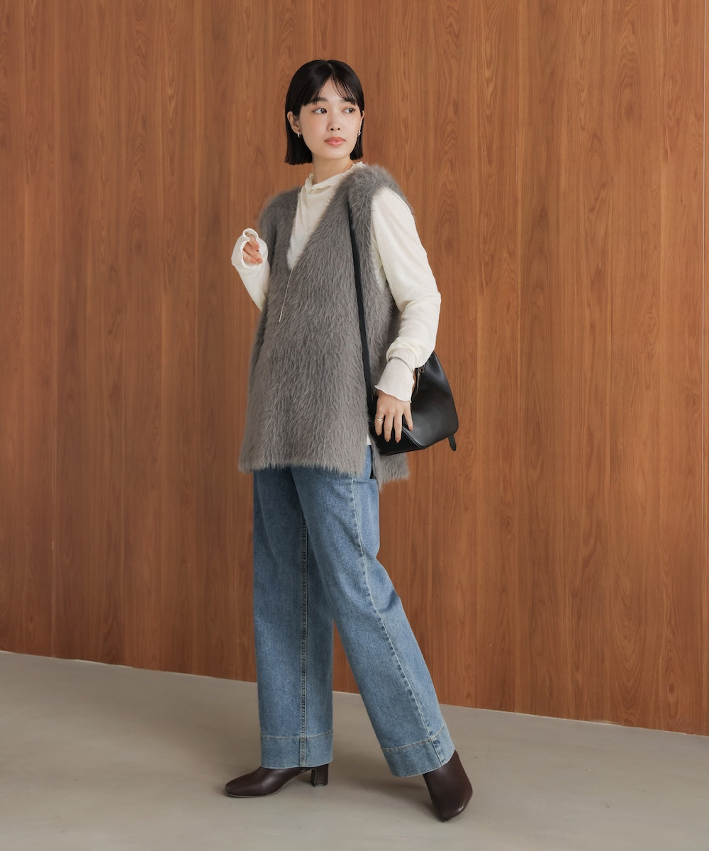 ソウバリシャギーニットベスト