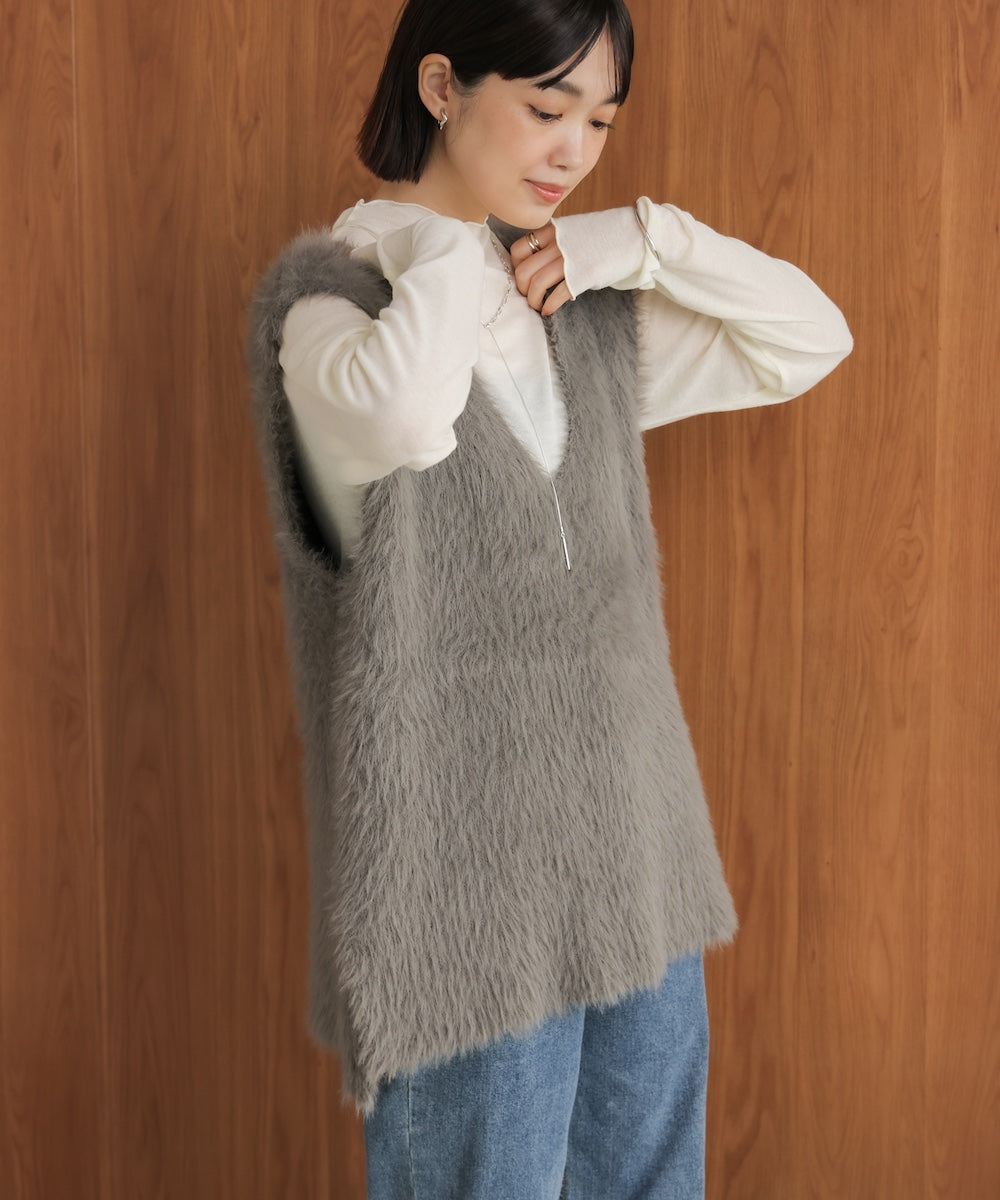 ソウバリシャギーニットベスト