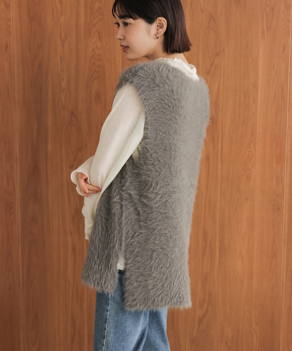 ソウバリシャギーニットベスト