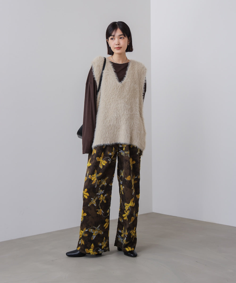 ソウバリシャギーニットベスト