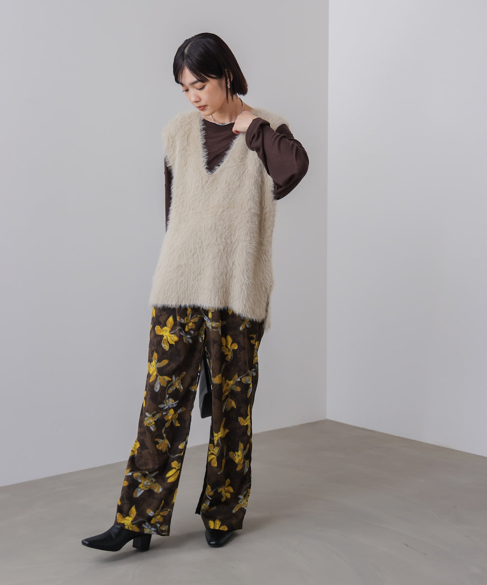 ソウバリシャギーニットベスト