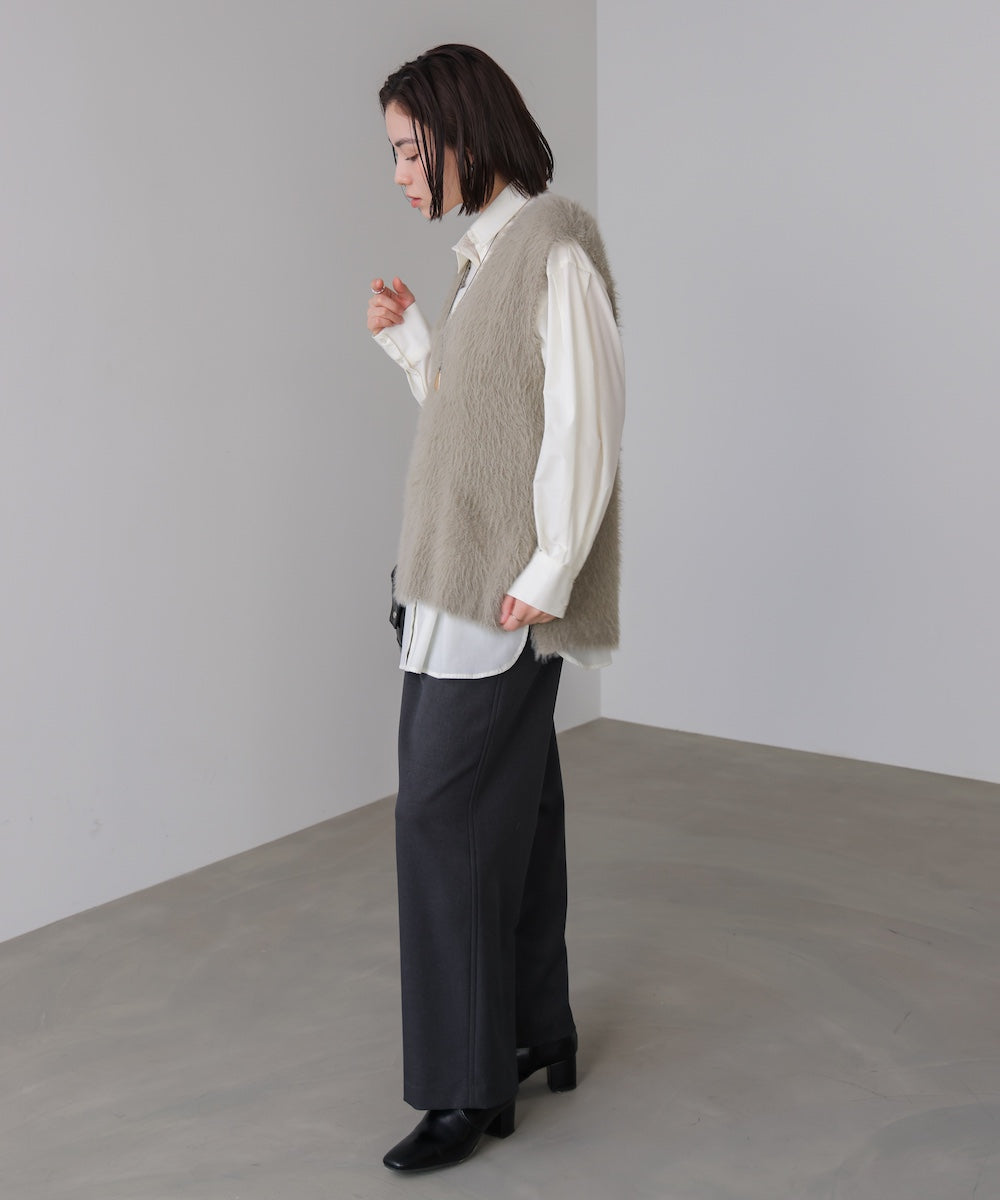 ソウバリシャギーニットベスト