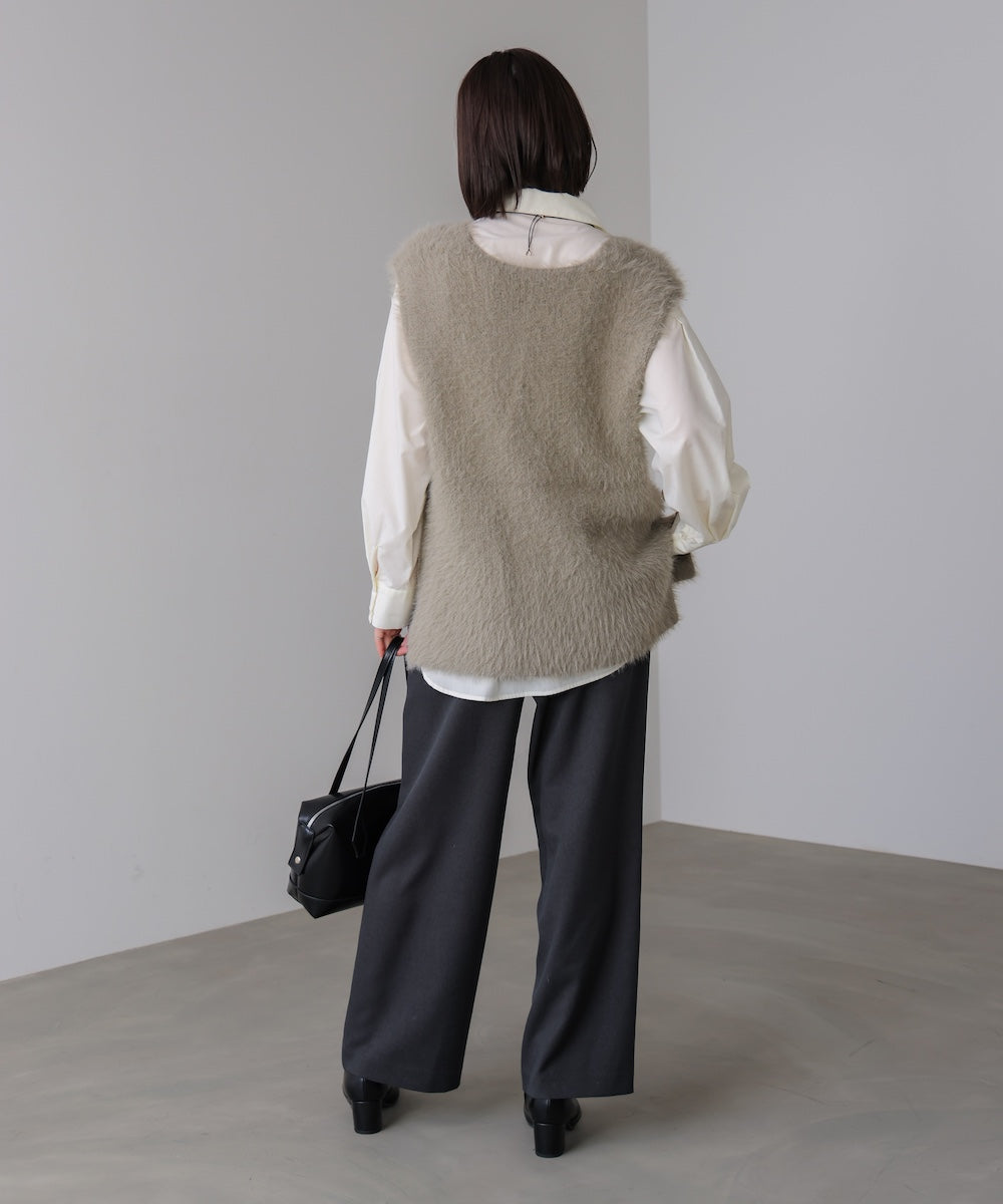 ソウバリシャギーニットベスト