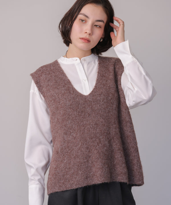 ケガキニットベストレイヤード