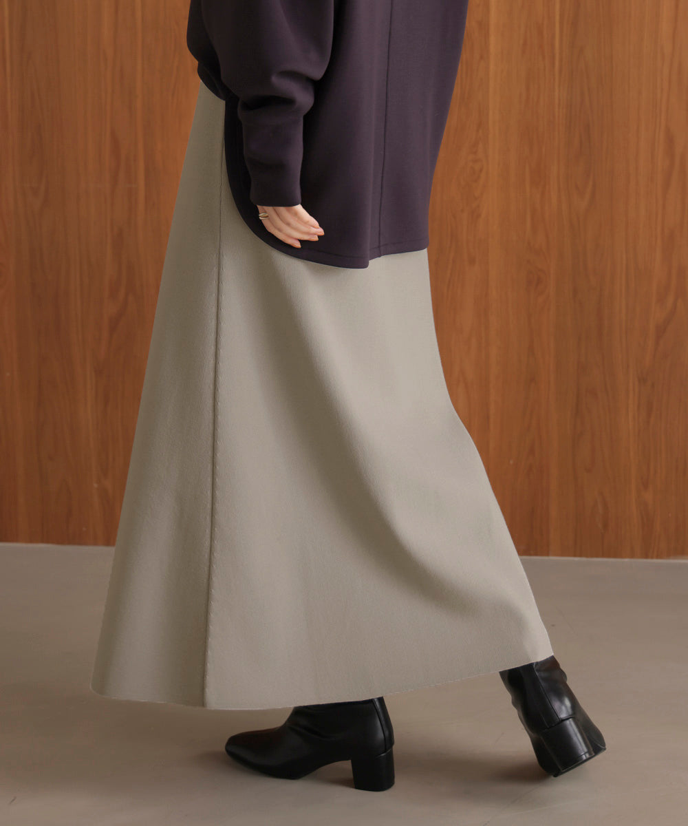 ミラノリブスカート
