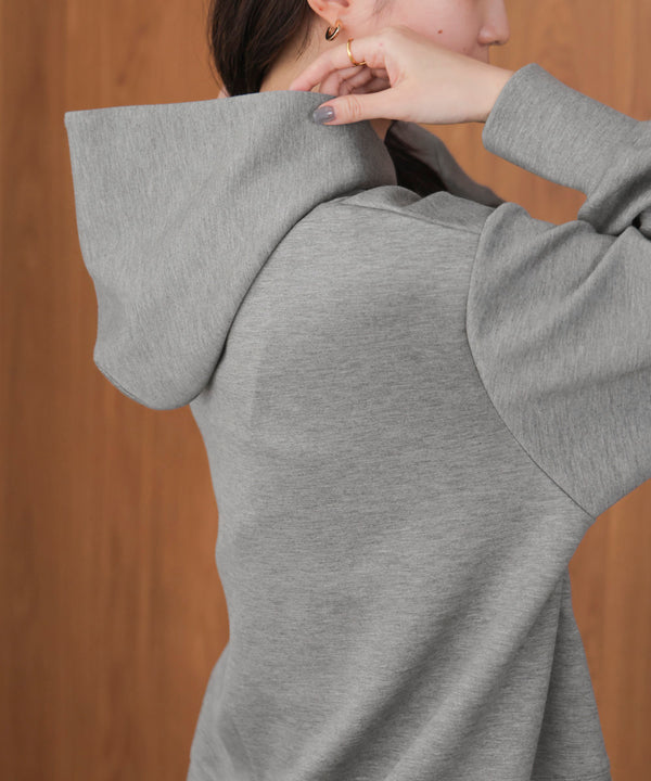 シルキーダンボールコクーンパーカー