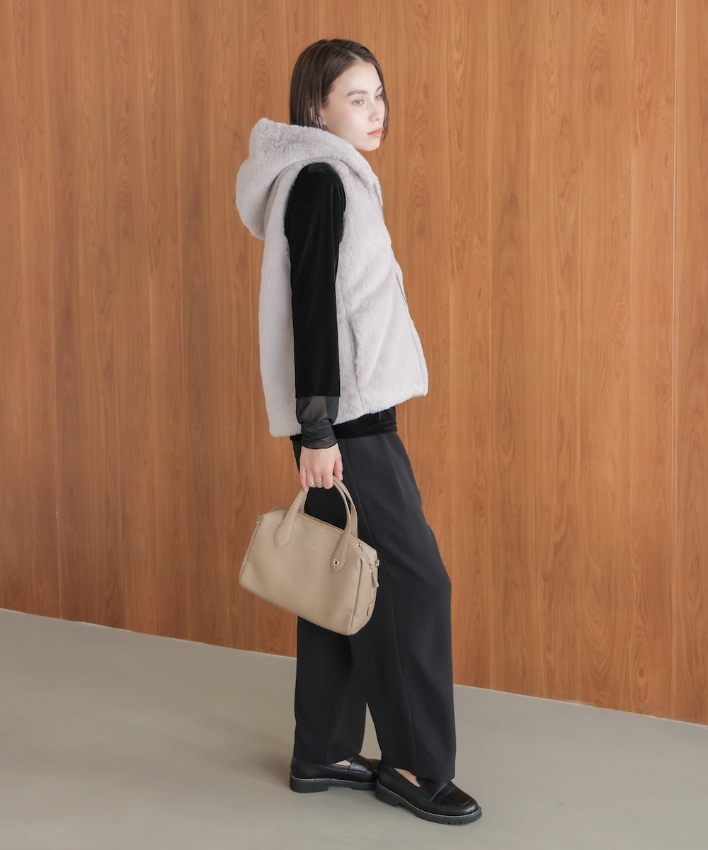 イッセイミヤケ me フード付ファーベスト フェイクシープフード付ファーベスト