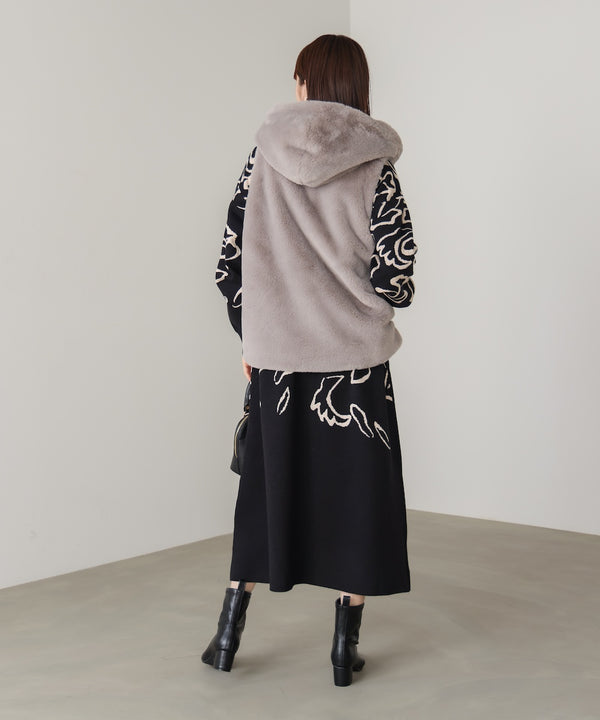 フェイクシープフード付ファーベスト［11/13発送予定］