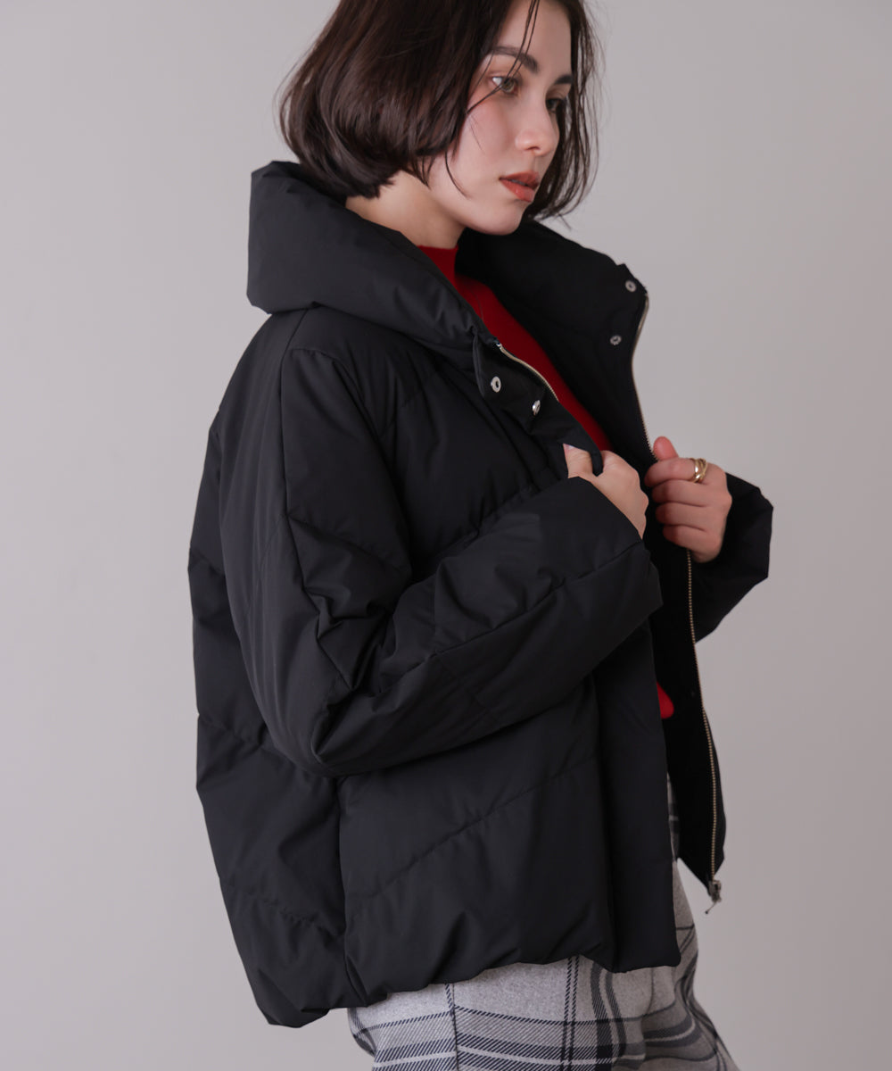 ストレッチカシュネックピュアダウン