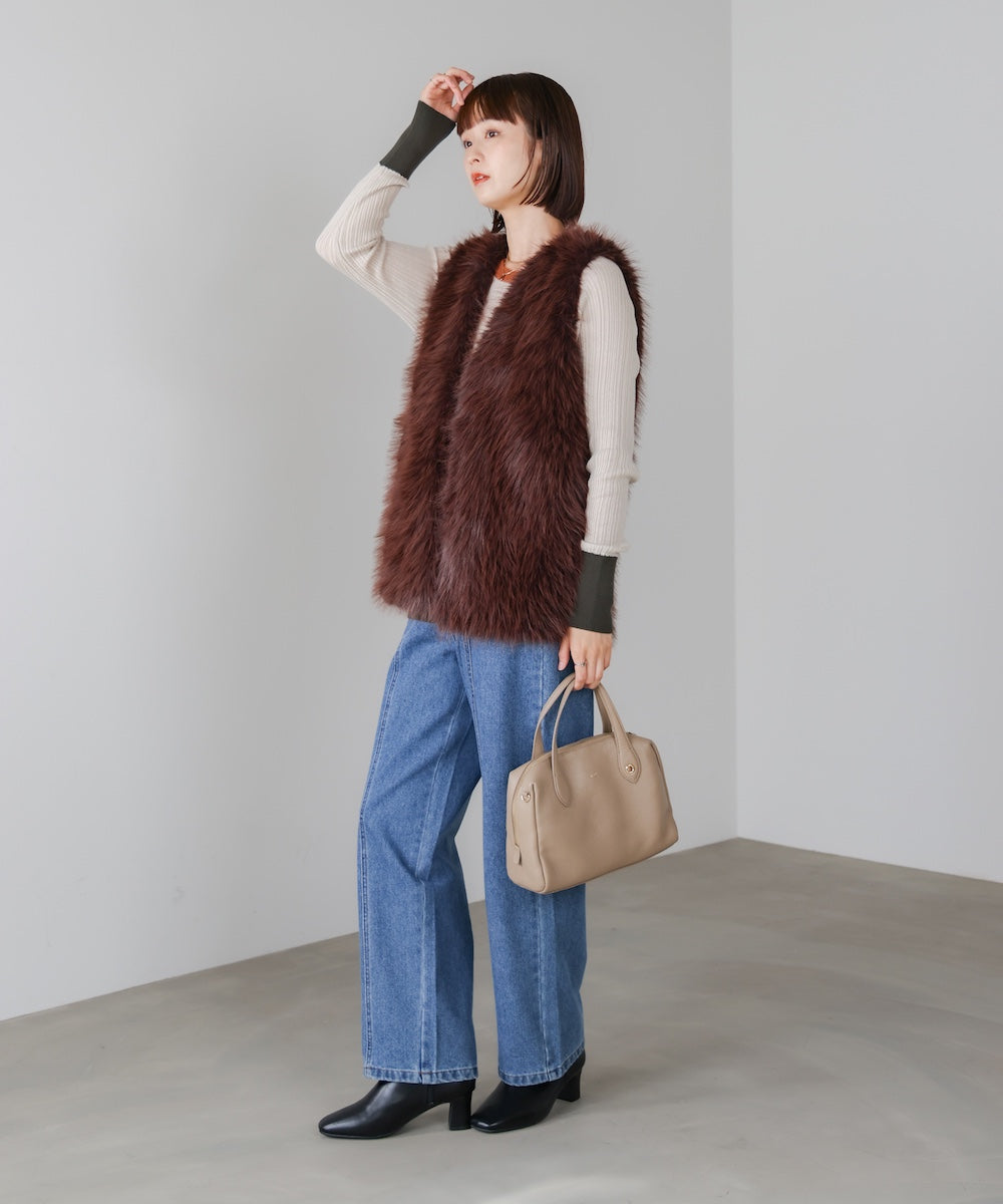 ランダムリブニットクループルオーバー