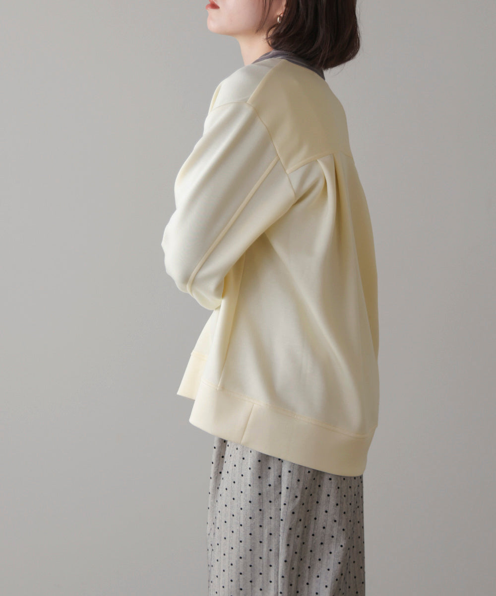 パウンドストレッチフレアプルオーバー