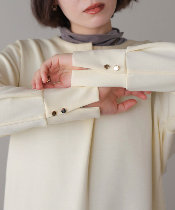 パウンドストレッチフレアプルオーバー