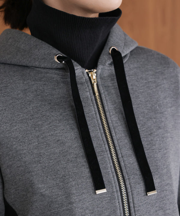 パウンドストレッチサイド異素材パーカー