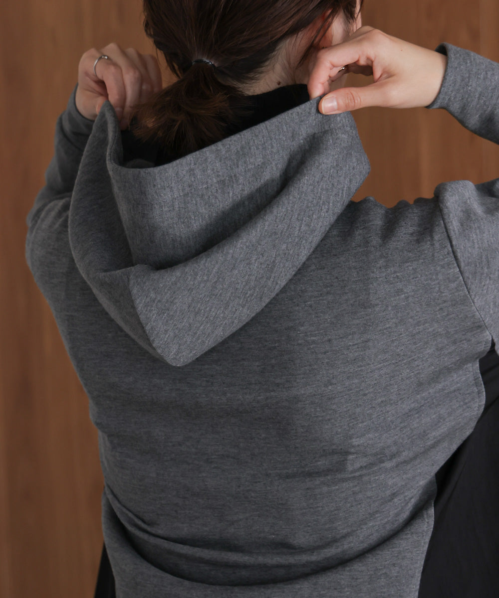 パウンドストレッチサイド異素材パーカー