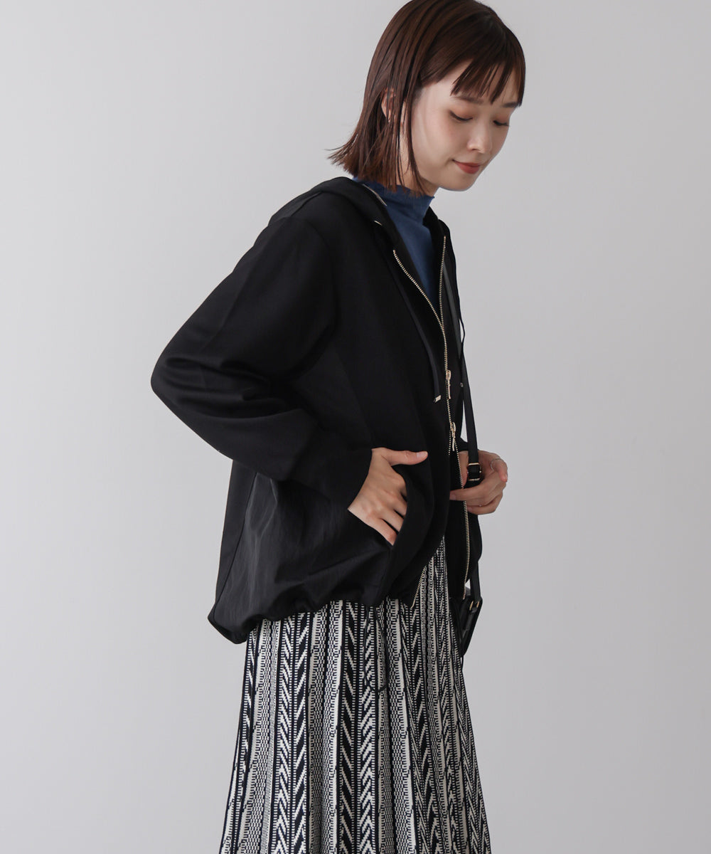 パウンドストレッチサイド異素材パーカー