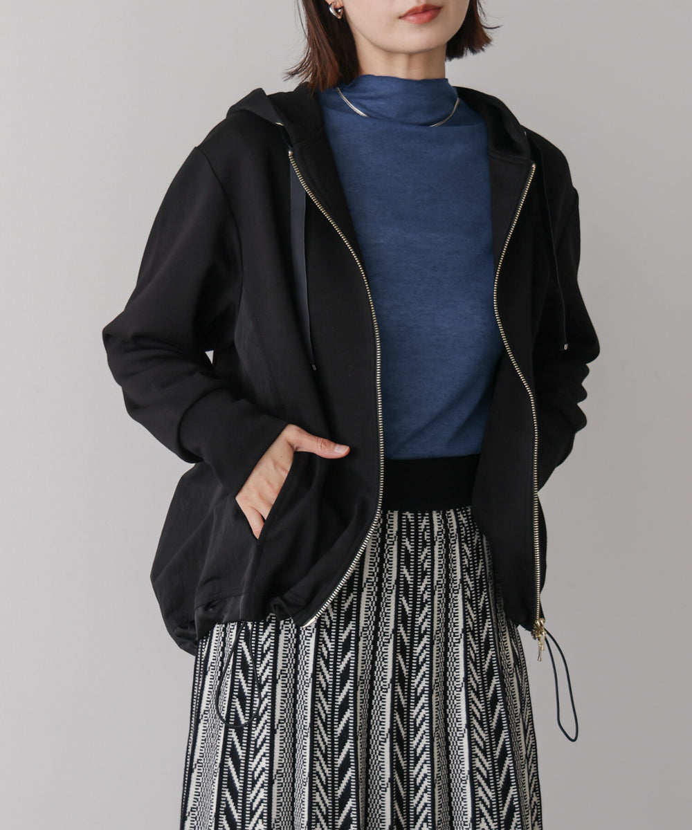 パウンドストレッチサイド異素材パーカー