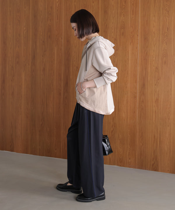 パウンドストレッチサイド異素材パーカー