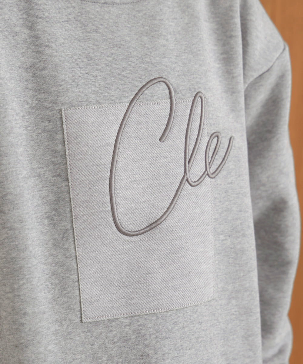 裏起毛アイロンロゴプルオーバー