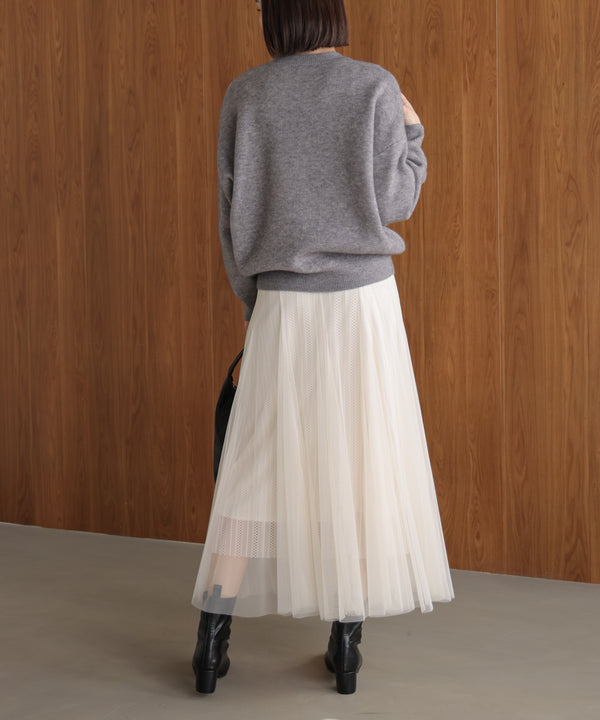 チュール刺繍ロゴニット