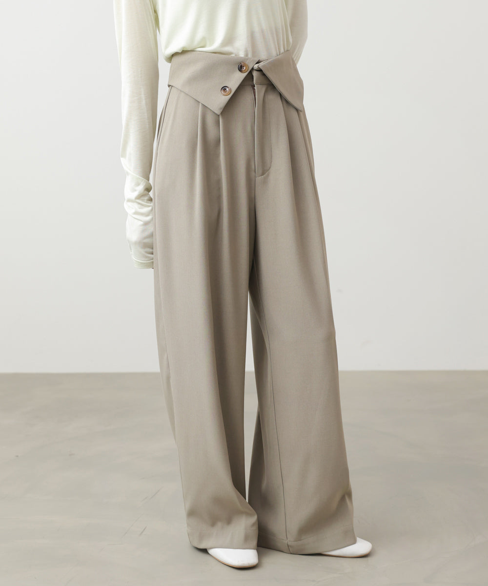ウエストフラップ釦ワイドタックパンツ