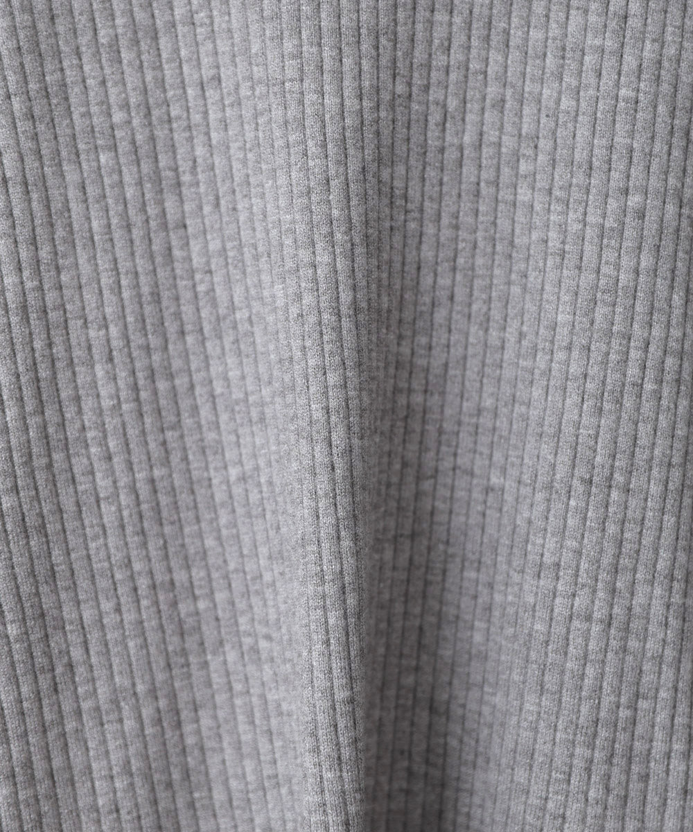 袖ボタンハイネックリブニットトップス