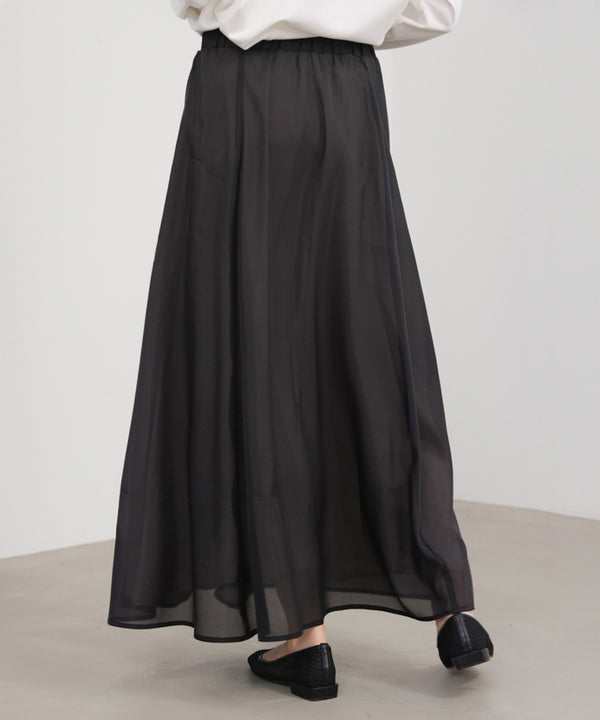 シアーフレアスカート