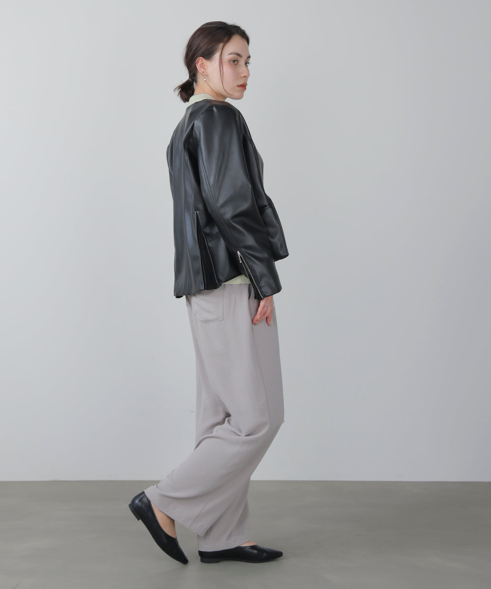 ペプラムフェイクレザージャケット