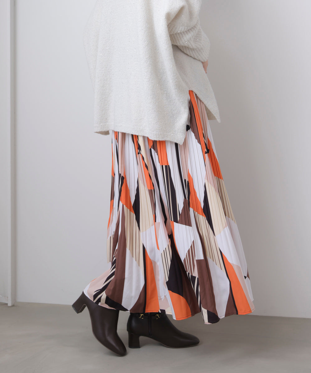 幾何柄プリーツスカート［2/6発送予定］