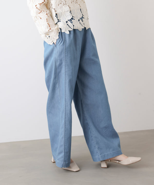 ライトデニムイージーワイドパンツ［2/20発送予定］
