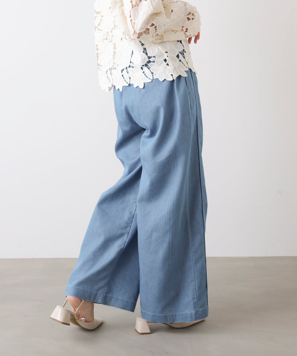 ライトデニムイージーワイドパンツ［2/20発送予定］