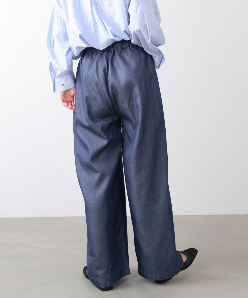 ライトデニムイージーワイドパンツ［2/20発送予定］
