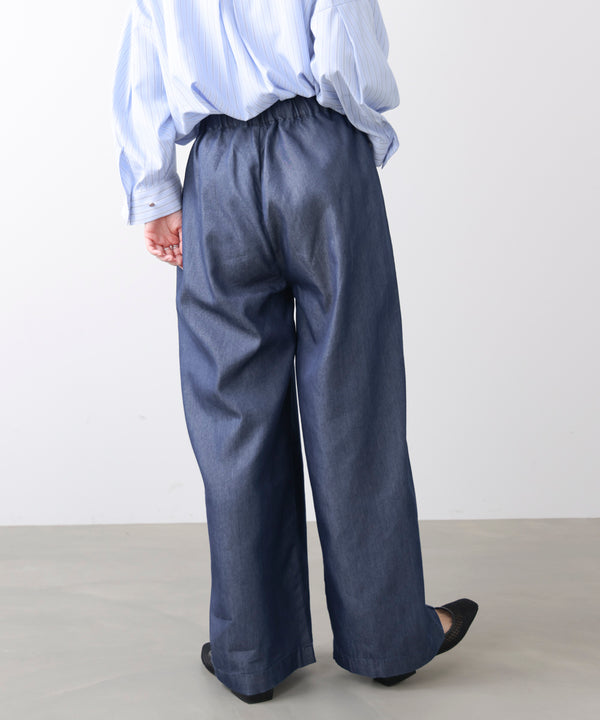 ライトデニムイージーワイドパンツ［2/20発送予定］