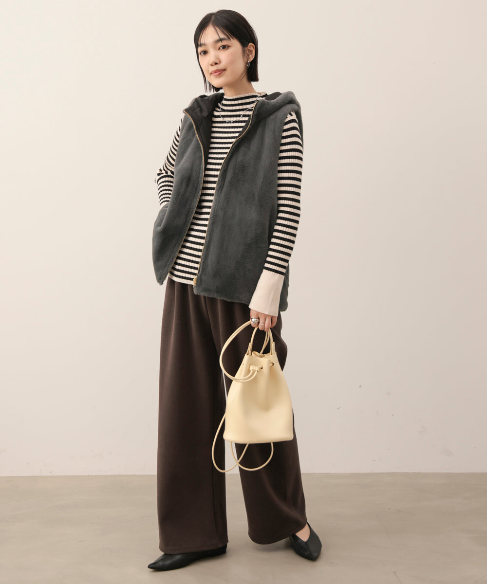 ファーナイロンリバーシブルフードベスト