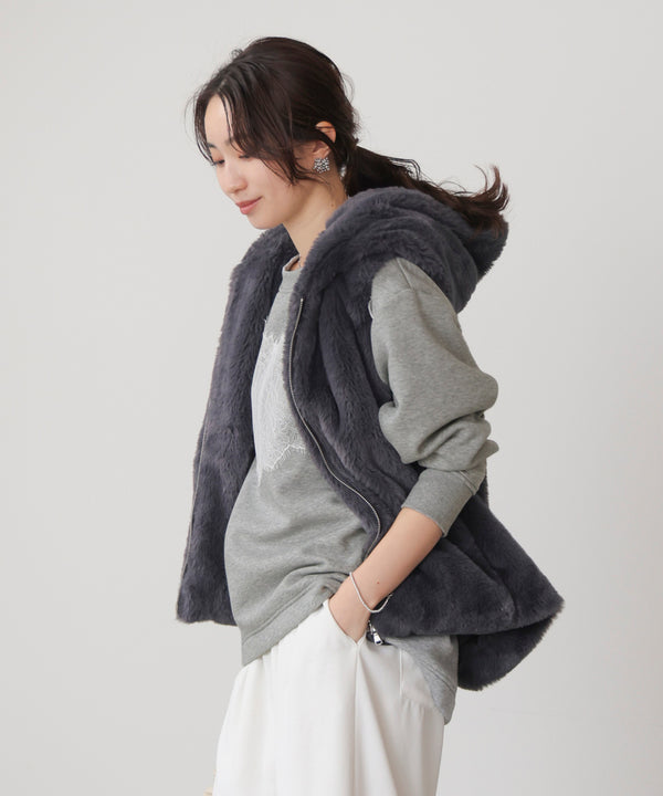 裏起毛レースラインプルオーバー