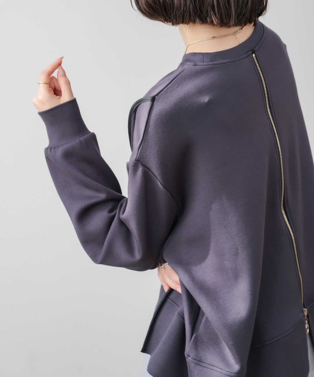 パウンドストレッチバックＺｉｐプルオーバー［2/6発送予定］