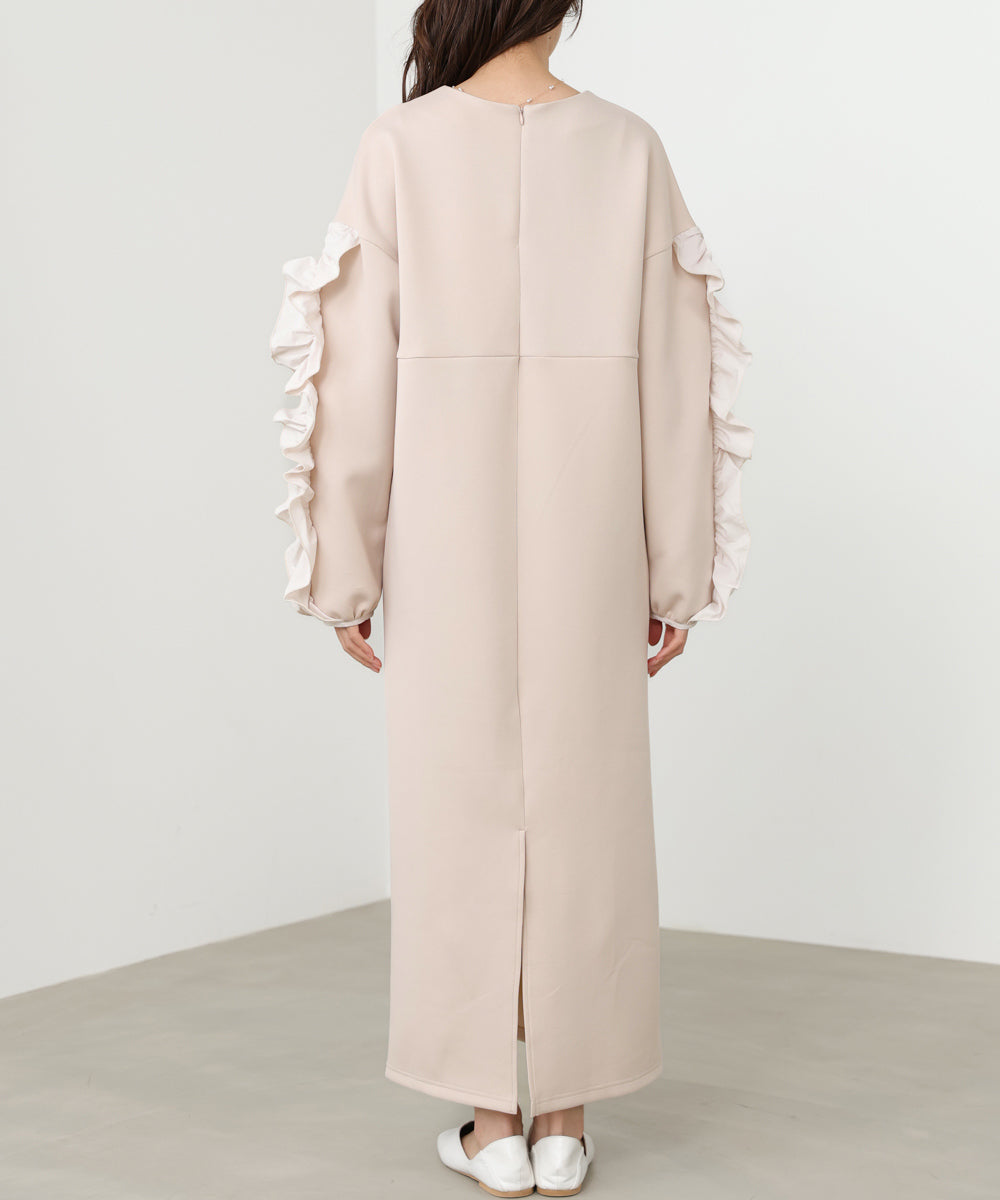 フリルスリーブポンチワンピース