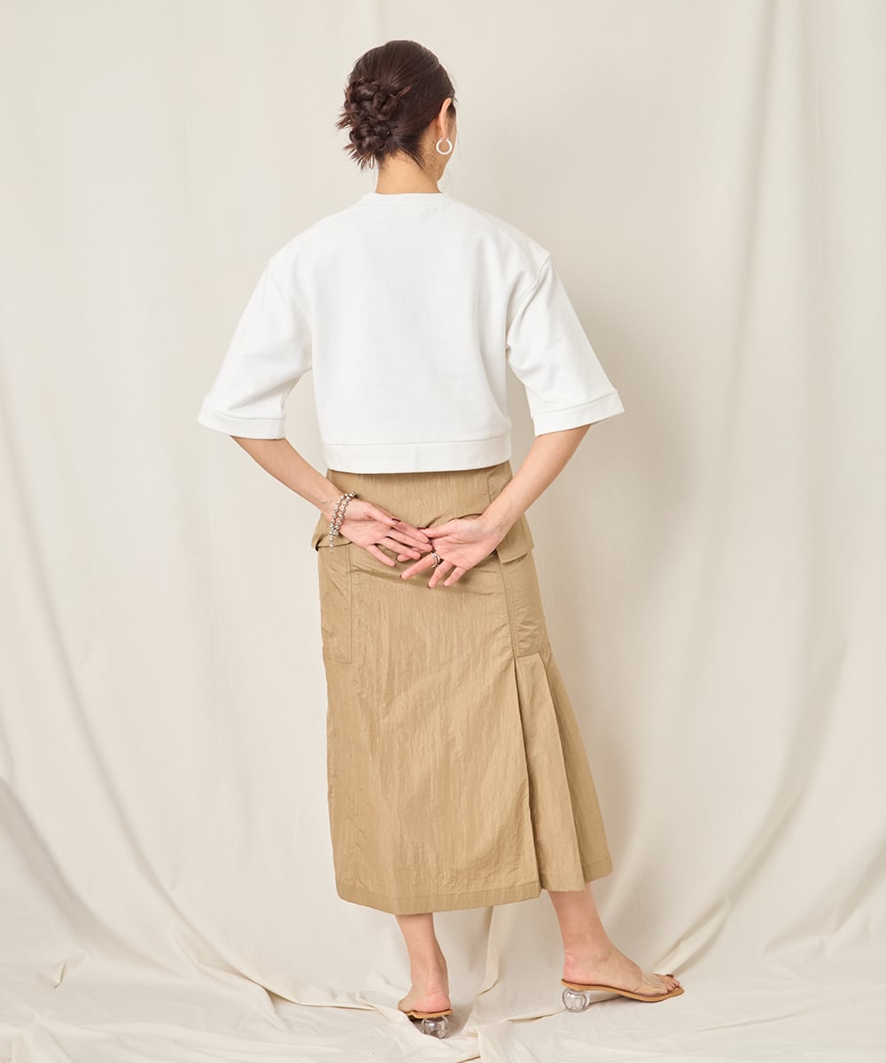 CROPPED SWEAT TOPS