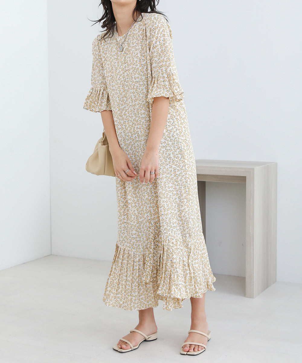 裾アシメプリーツワンピース