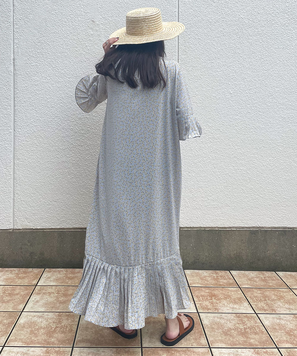 裾アシメプリーツワンピース