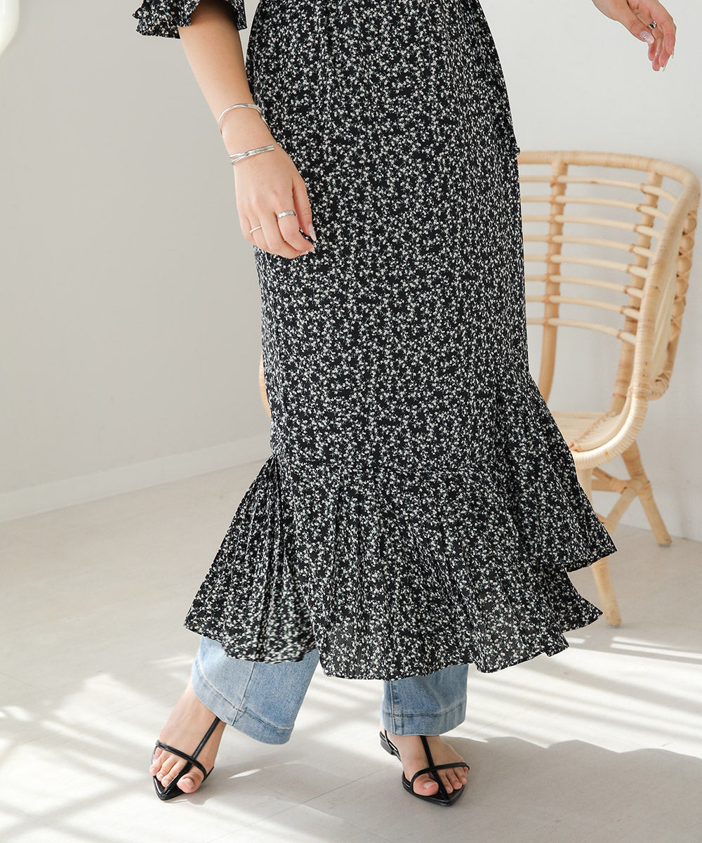 裾アシメプリーツワンピース