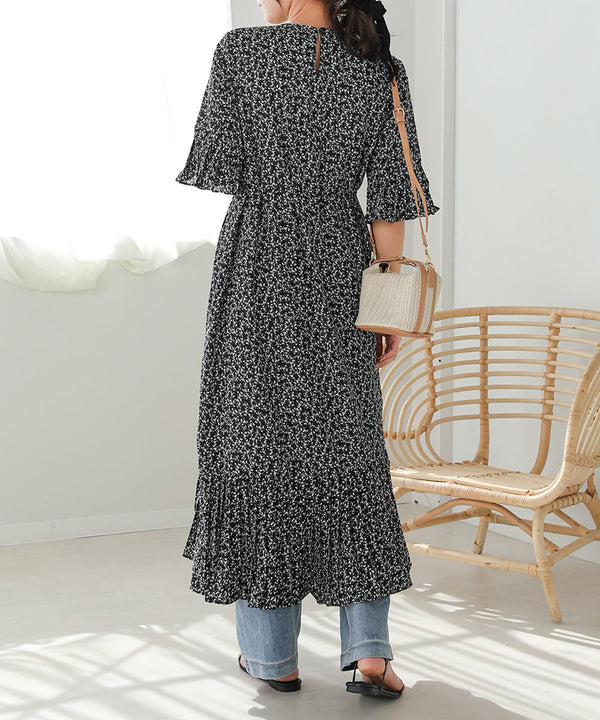 裾アシメプリーツワンピース